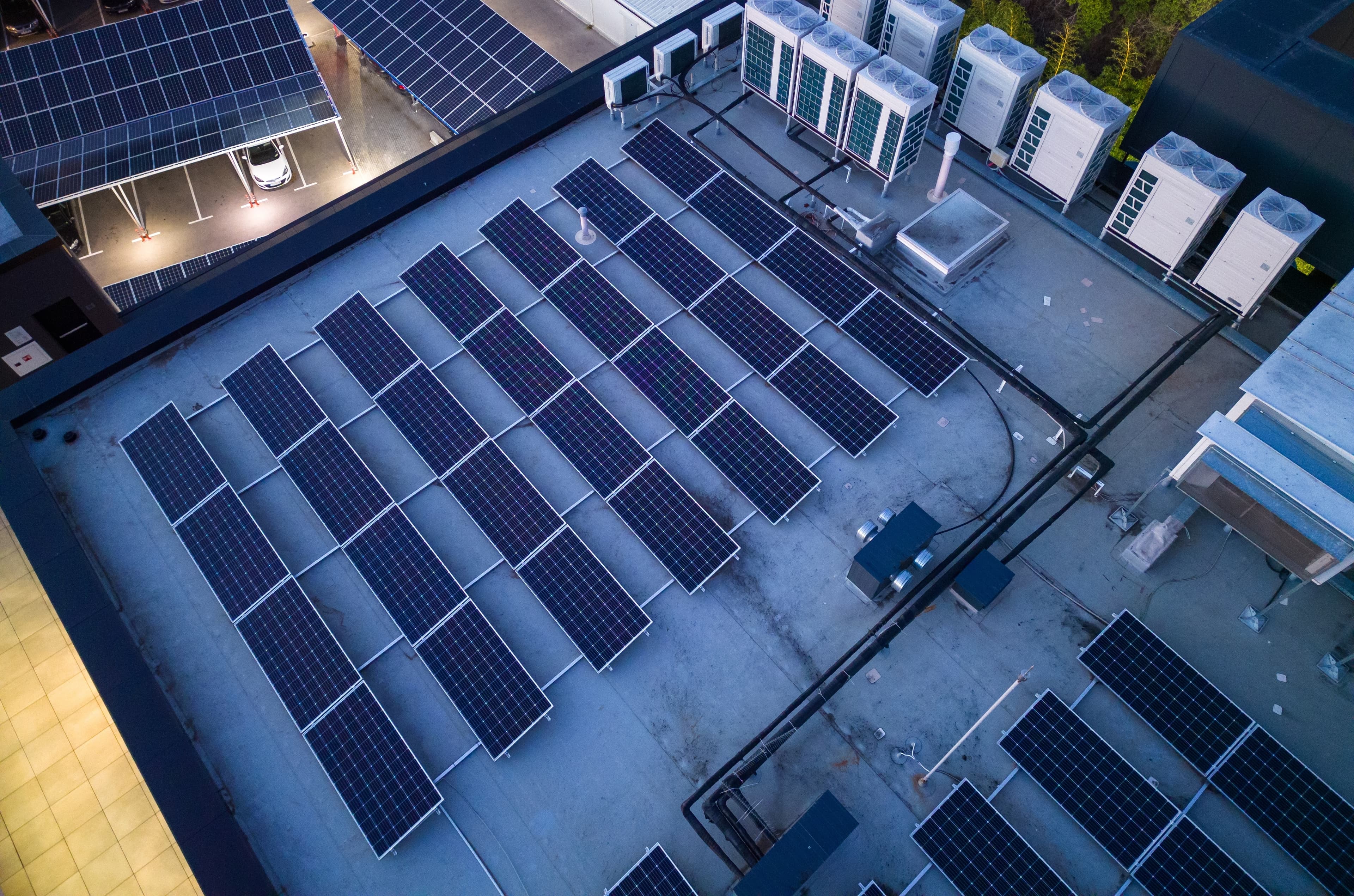 Centrale photovoltaïque installée en toiture